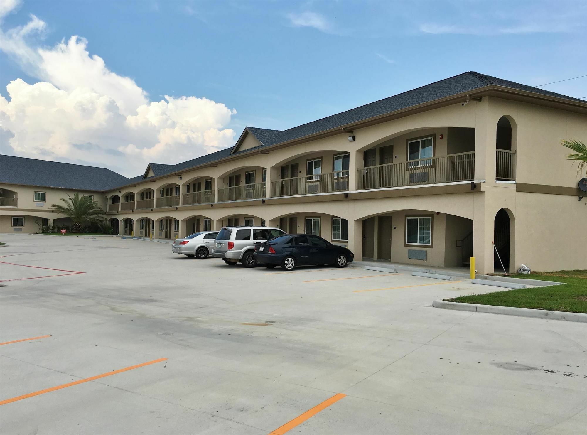 Regency Inn & Suites- Nw Houston Jersey Village Exterior photo